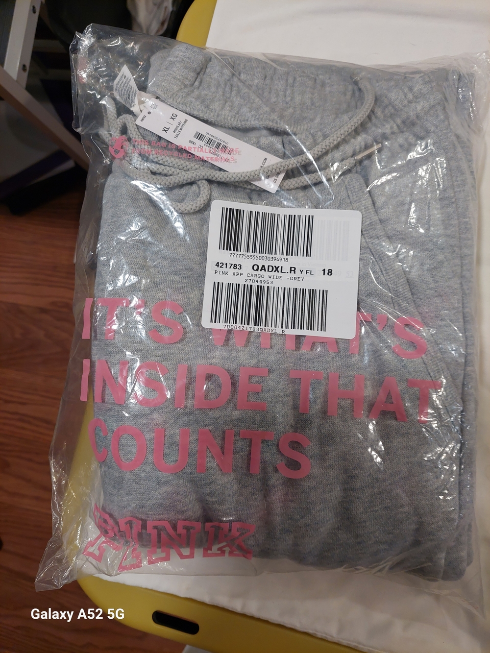 PINK Victoria's Secret Gray Cargo Pants Nwt Ij Bag